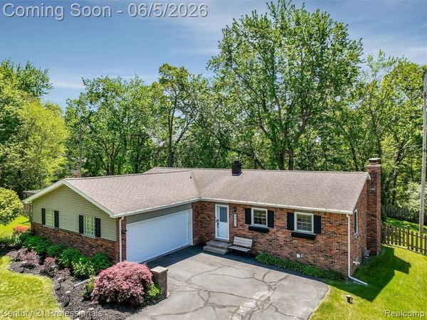4921 Huron Drive, Independence Twp, MI 48348