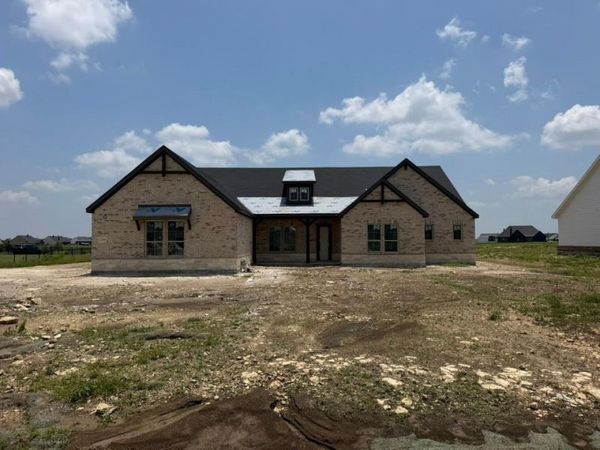 12409 Hornfels Drive, Krum, TX 76249