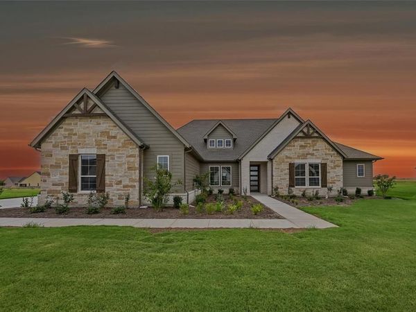 12417 Hornfels Drive, Krum, TX 76249
