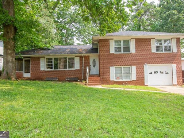 1558 BOULDERWOODS Drive SE, Atlanta, GA 30316