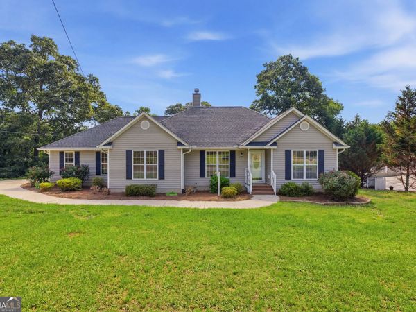 171 Winding Way, Hartwell, GA 30643