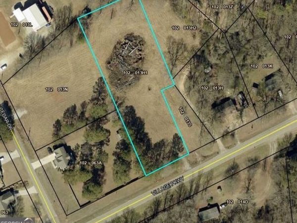 261 Village Parkway, Pendergrass, GA 30567