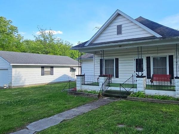 119 E 3rd Street, Mulberry, KS 66756