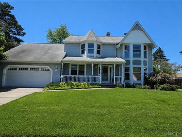 45 Cedar Ridge Drive , Buffalo, NY 14224