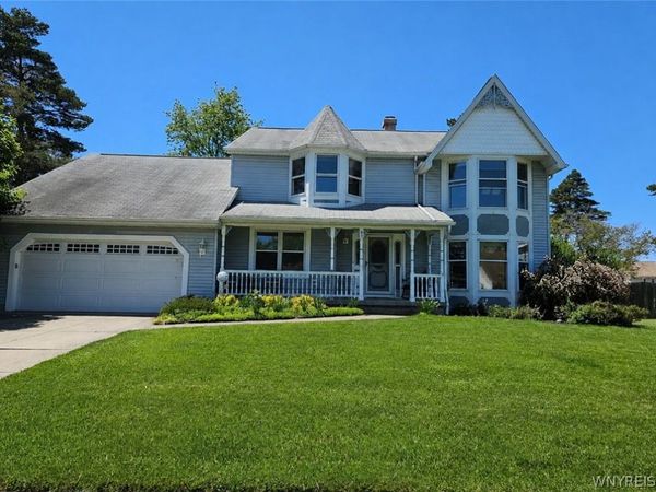 45 Cedar Ridge Drive , Buffalo, NY 14224