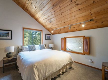 11917 Sitzmark Way, Truckee, CA 96161 Photo