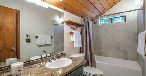 11917 Sitzmark Way, Truckee, CA 96161 Photo