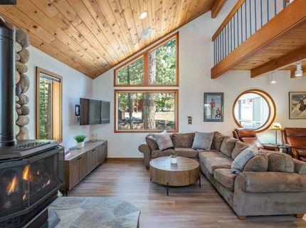 11917 Sitzmark Way, Truckee, CA 96161 Photo