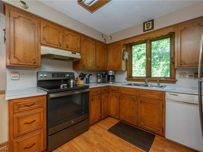 8820 Concord Drive , Westfield Center, OH 44251 Photo 6