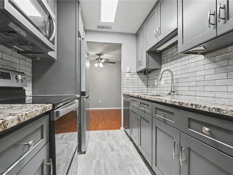 3068 Kent Road , Unit 206, Stow, OH 44224 Photo 11