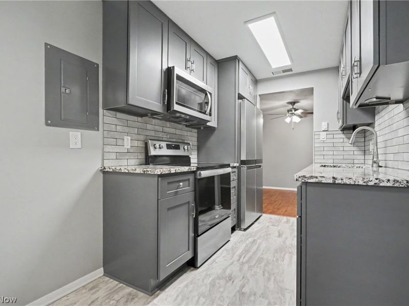 3068 Kent Road , Unit 206, Stow, OH 44224 Photo 13