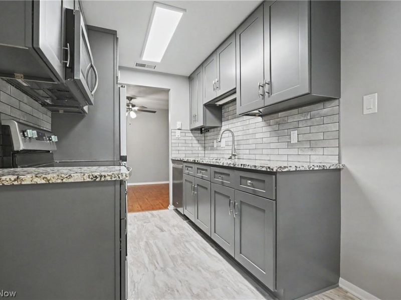 3068 Kent Road , Unit 206, Stow, OH 44224 Photo 14