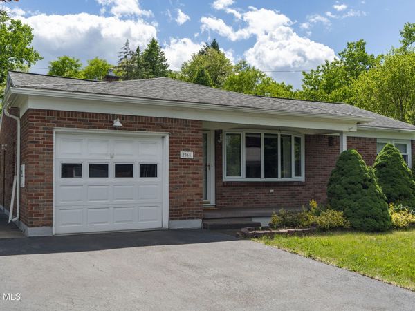 2368 Pine Avenue, Schenectady, NY 12304