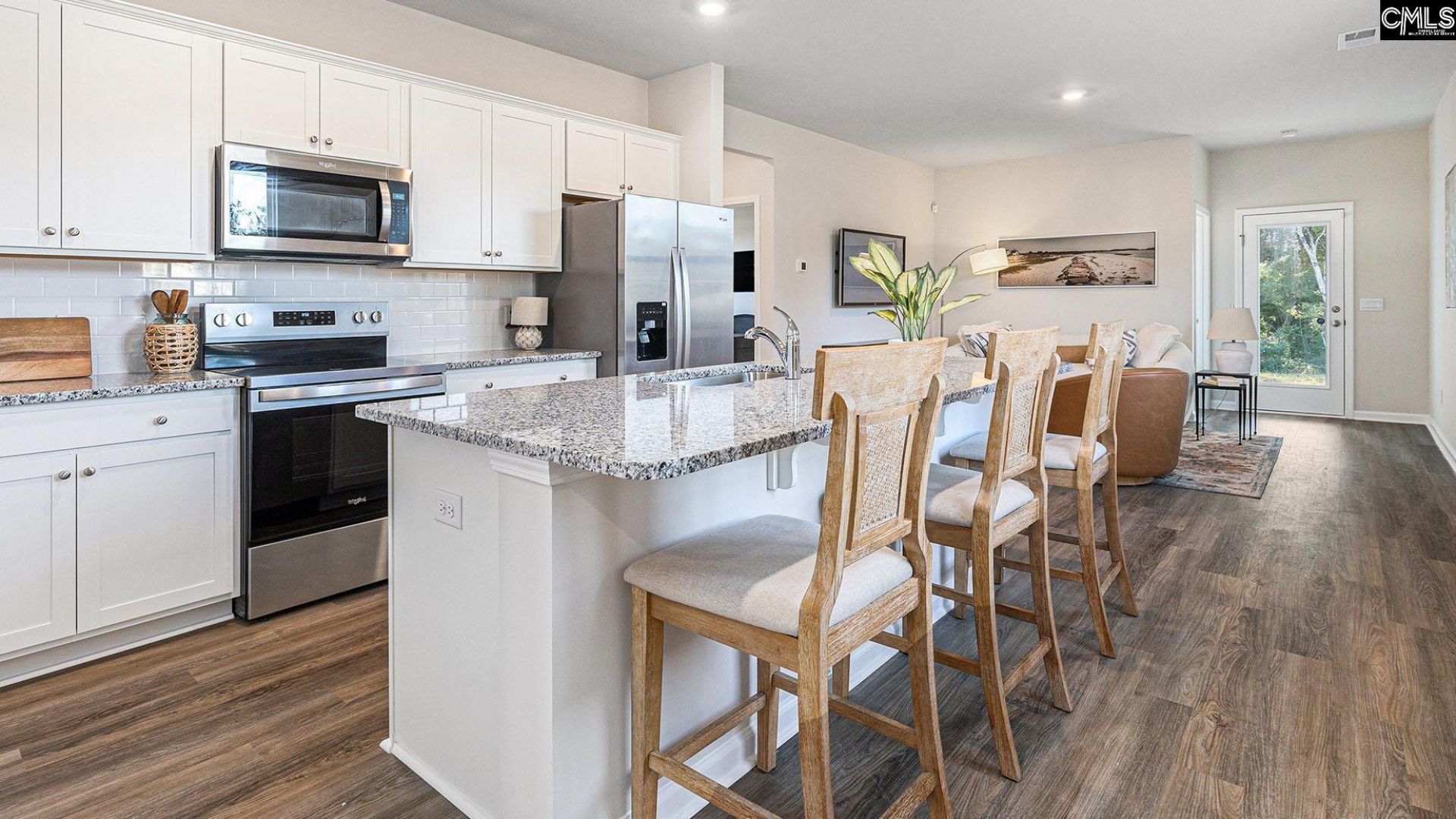 422 Cherrybark Court  Photo 4