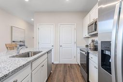 422 Cherrybark Court  photo 4