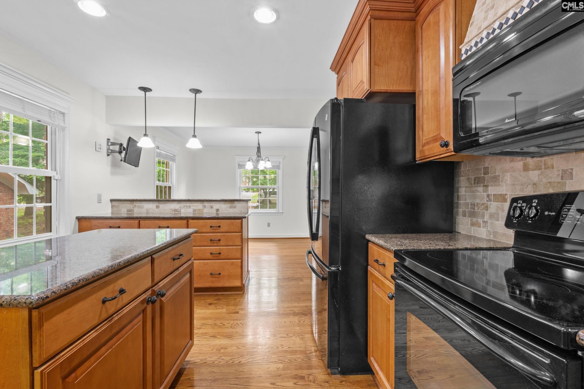 521 Nottingham Road Photo 13