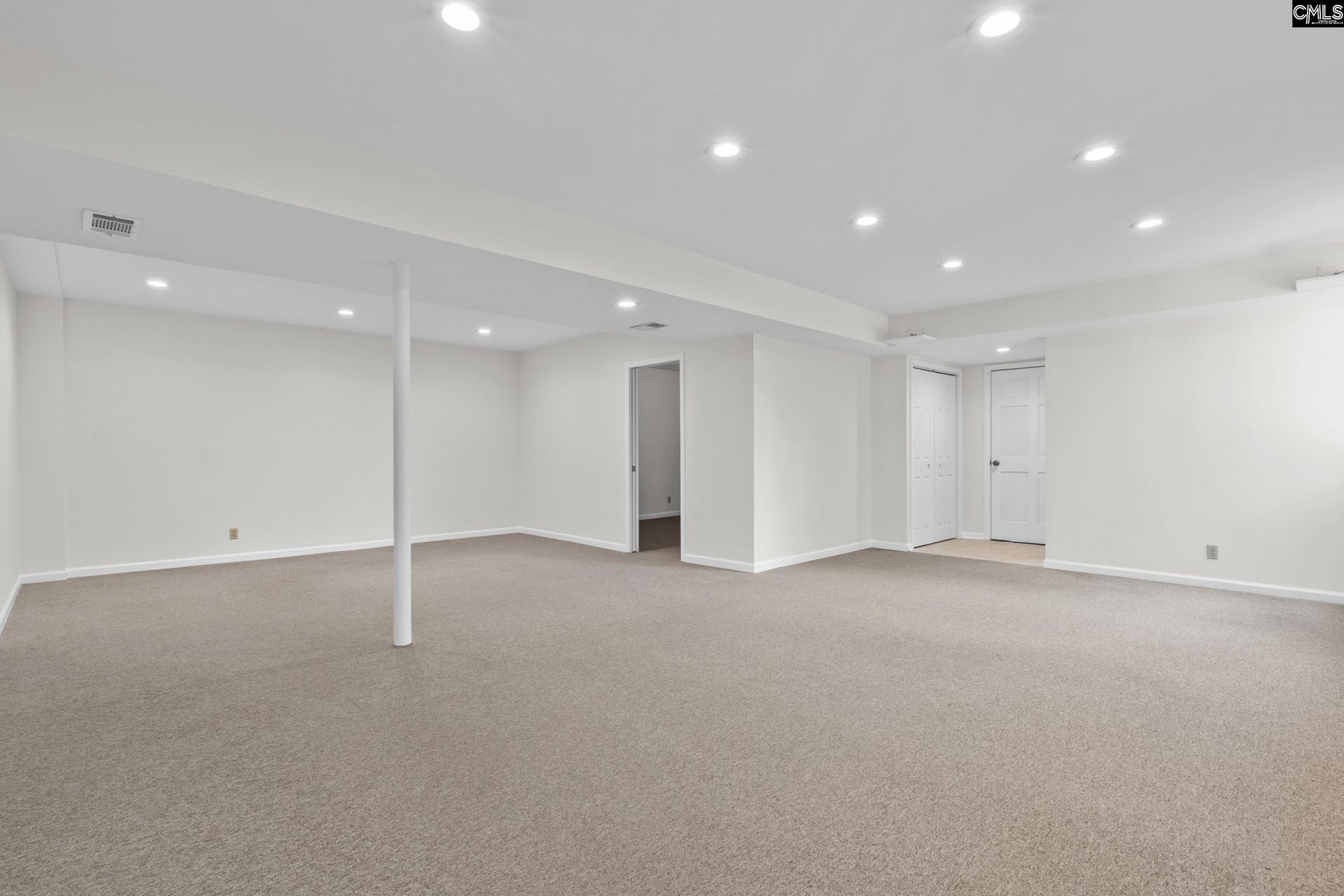 521 Nottingham Road Photo 26