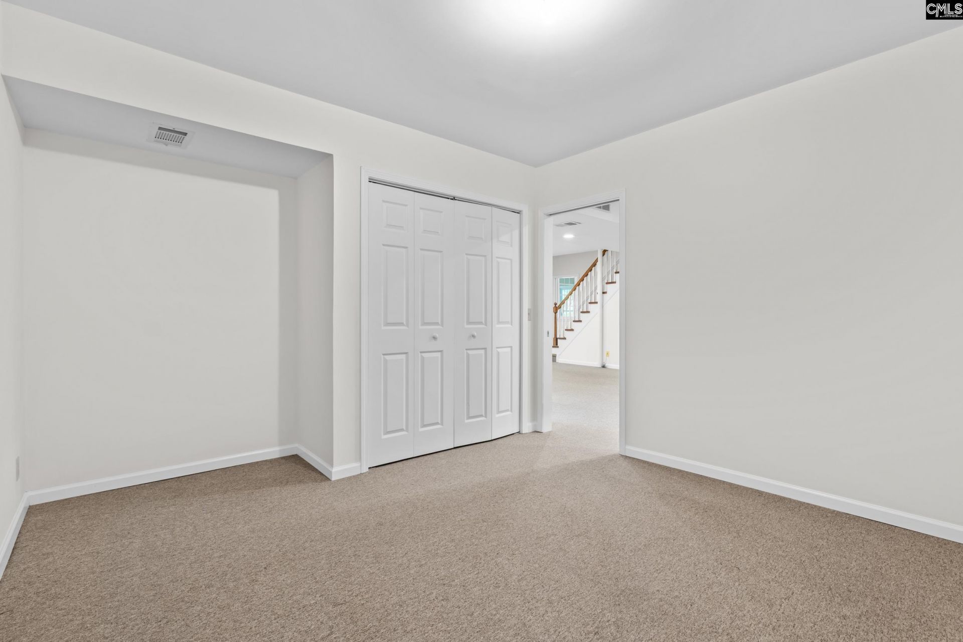 521 Nottingham Road Photo 29
