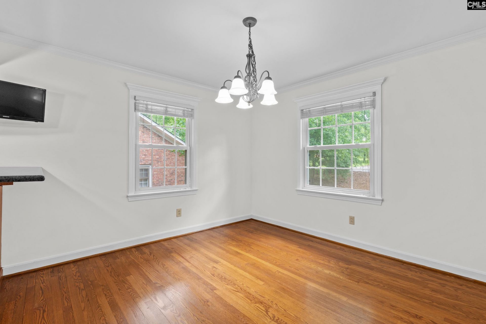 521 Nottingham Road Photo 8