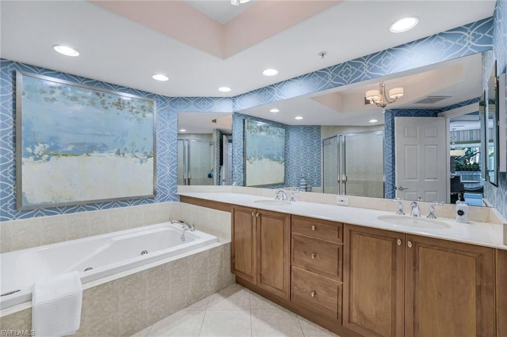 2728 Tiburon Blvd E, Unit 105, Naples, FL 34109 Photo