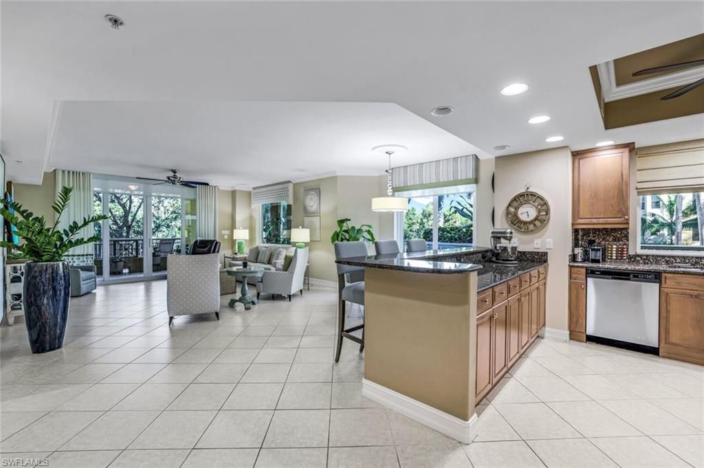2728 Tiburon Blvd E, Unit 105, Naples, FL 34109 Photo