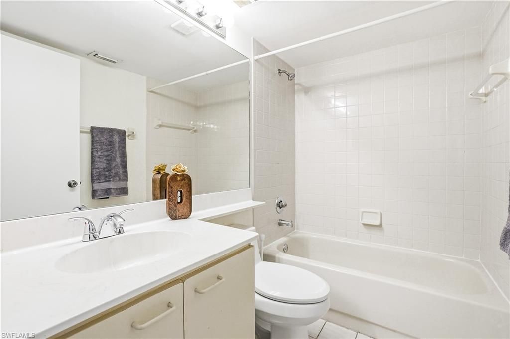 7774 Jewel Ln, Unit 102, Naples, FL 34109 Photo