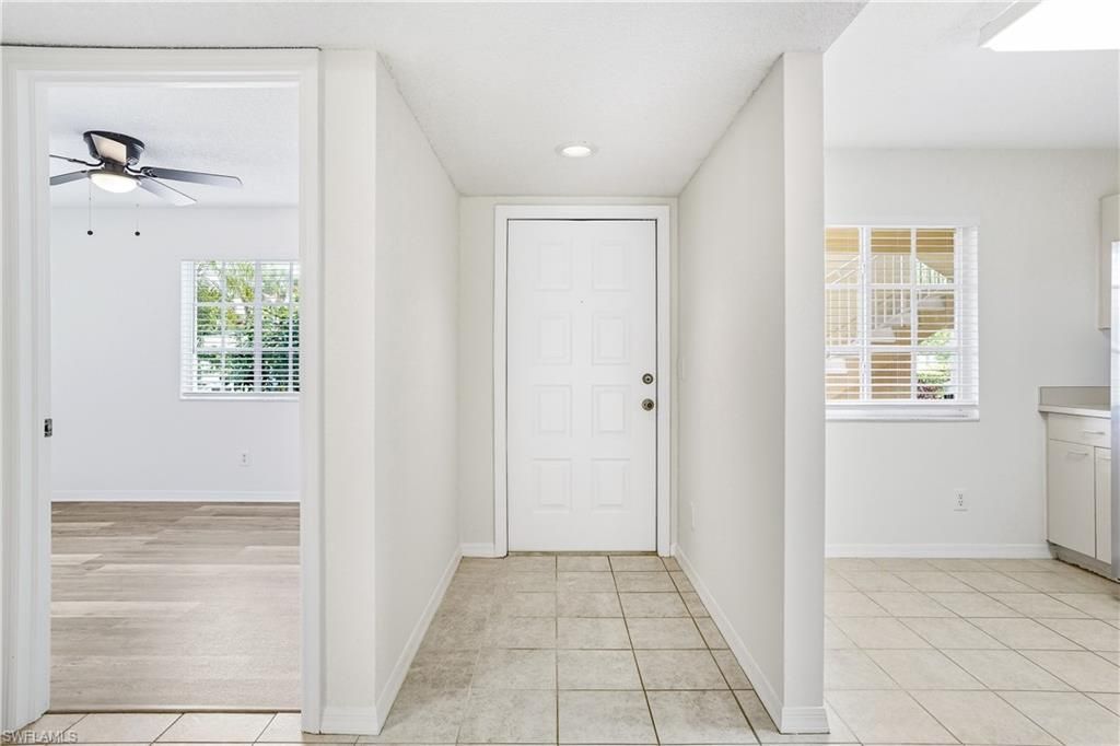 7774 Jewel Ln, Unit 102, Naples, FL 34109 Photo