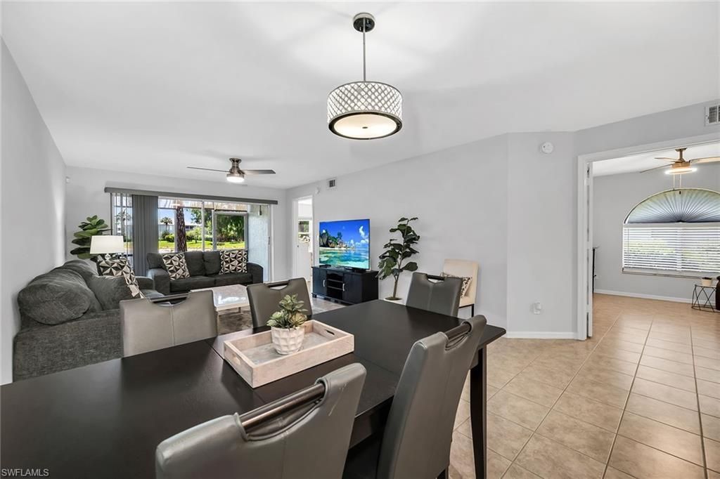 925 New Waterford Dr, Unit 104, Naples, FL 34104 Photo