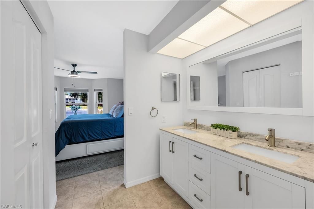 925 New Waterford Dr, Unit 104, Naples, FL 34104 Photo