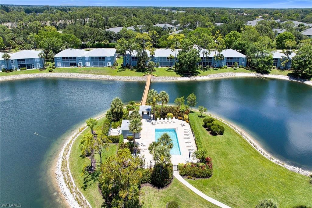 925 New Waterford Dr, Unit 104, Naples, FL 34104 Photo