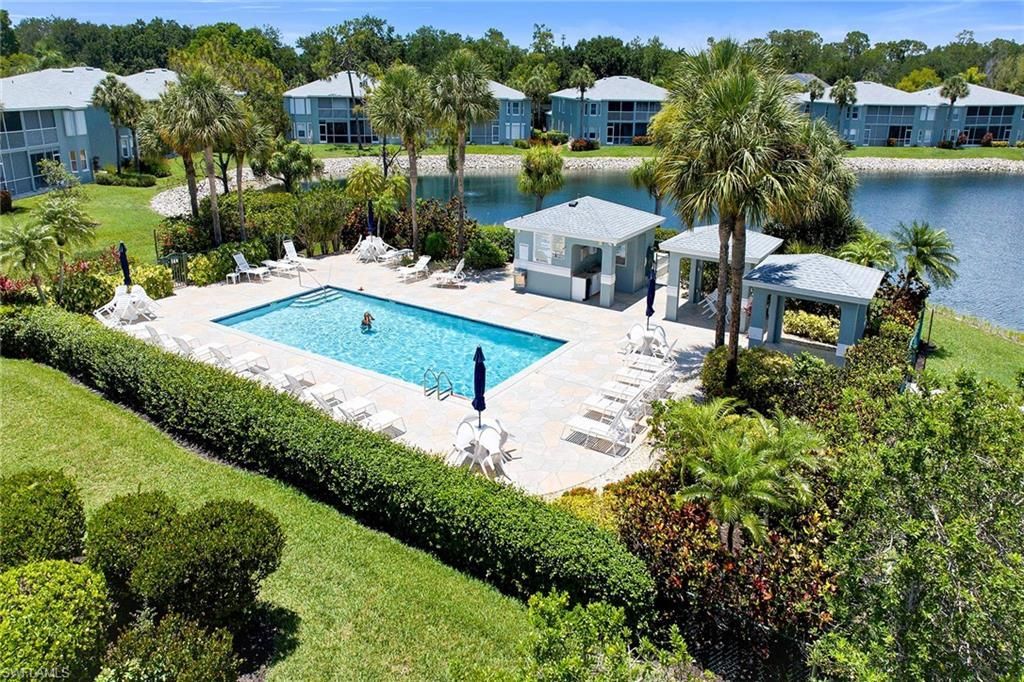 925 New Waterford Dr, Unit 104, Naples, FL 34104 Photo