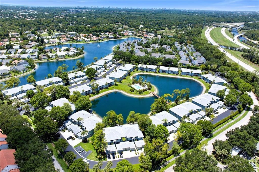 925 New Waterford Dr, Unit 104, Naples, FL 34104 Photo