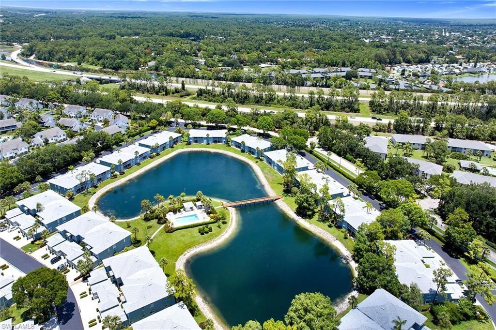 925 New Waterford Dr, Unit 104, Naples, FL 34104 Photo