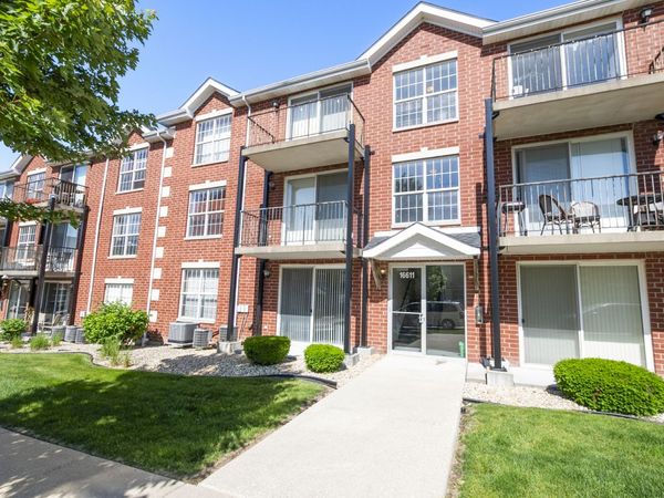 16611 Liberty Circle , Unit 1N, Orland Park, IL 60467