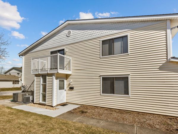 717 Whitesail Drive , Unit 717, Schaumburg, IL 60194
