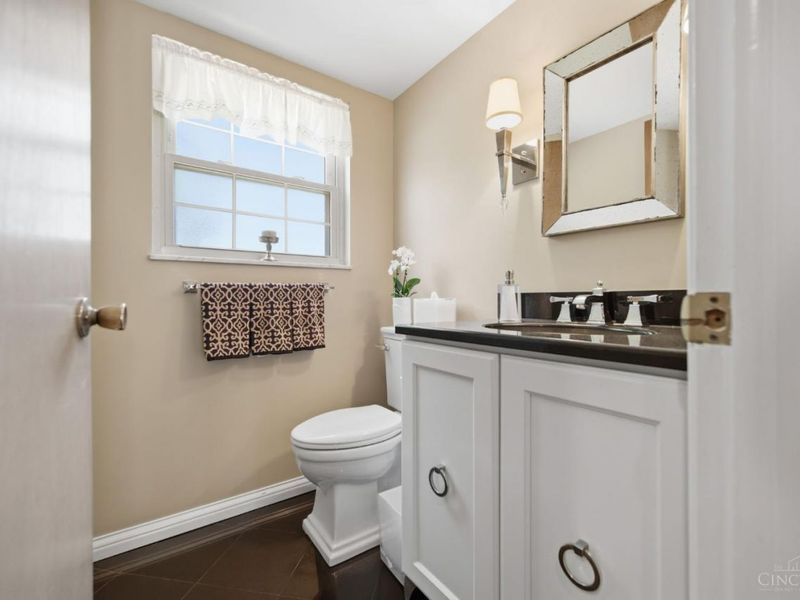 7338 Pickway Drive, Miami Twp, OH 45233 Photo 45