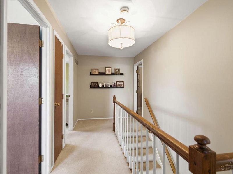 7338 Pickway Drive, Miami Twp, OH 45233 Photo 66