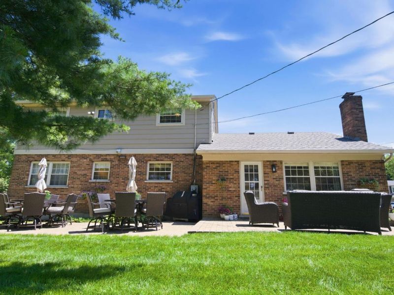 7338 Pickway Drive, Miami Twp, OH 45233 Photo 9