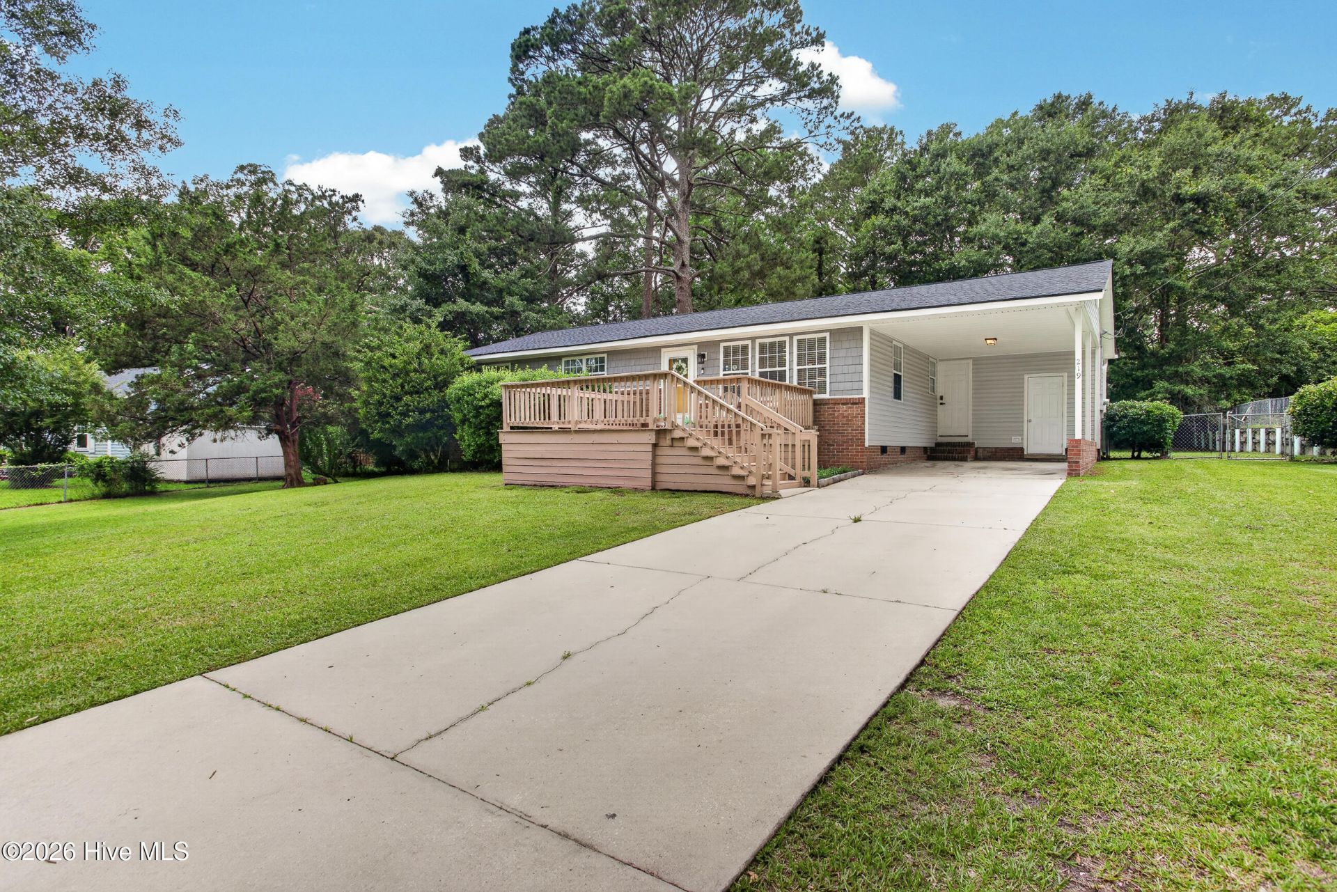219 Regalwood Drive , Jacksonville, NC 28546 Main Photo