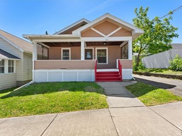 106 Orwood Place , Syracuse, NY 13208
