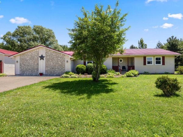 24475 Smith Rd., Wellington, OH 44090