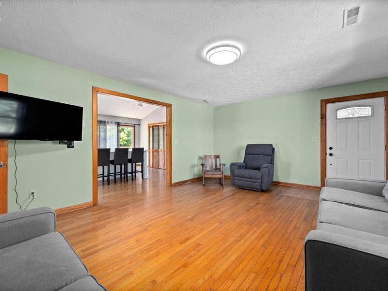 24475 Smith Rd., Wellington, OH 44090 Photo 4