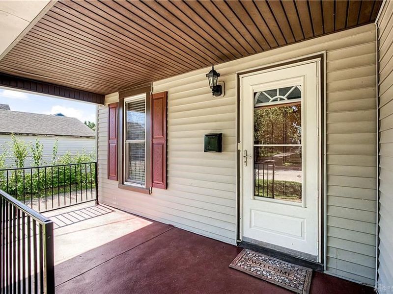 240 E Shannon Avenue, West Carrollton, OH 45449 Photo 2