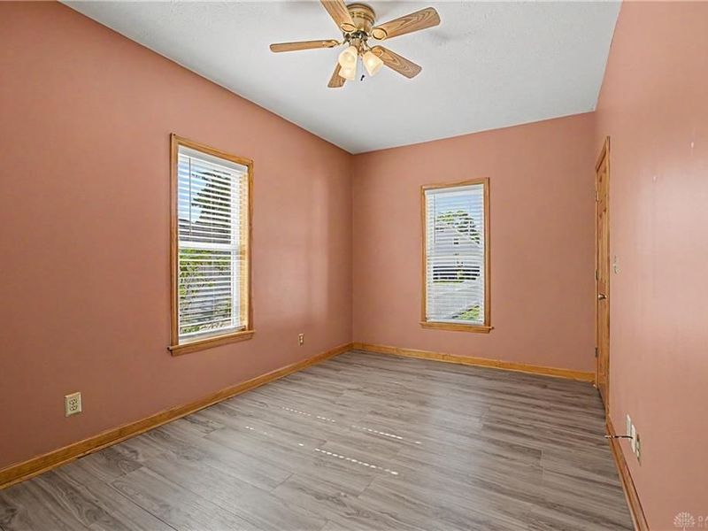 240 E Shannon Avenue, West Carrollton, OH 45449 Photo 7