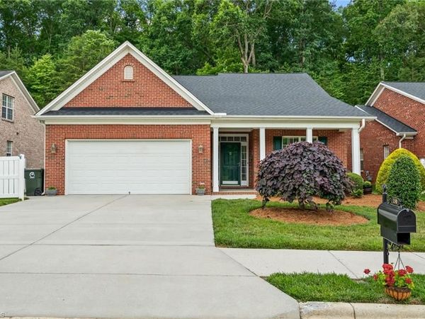 130 Heritage Hill Drive , Jamestown, NC 27282