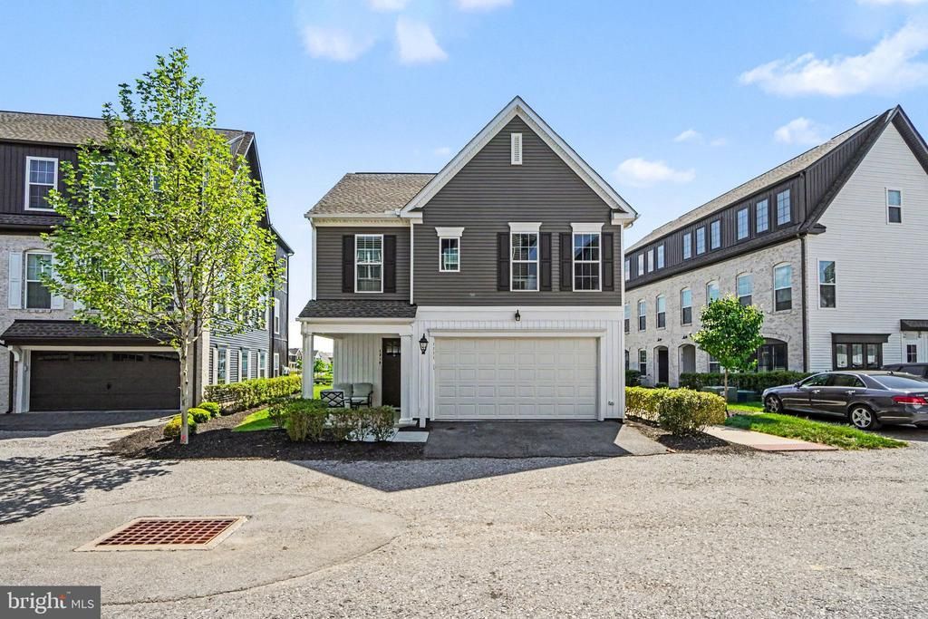 1318 REVIVAL DRIVE, MECHANICSBURG, PA 17055
