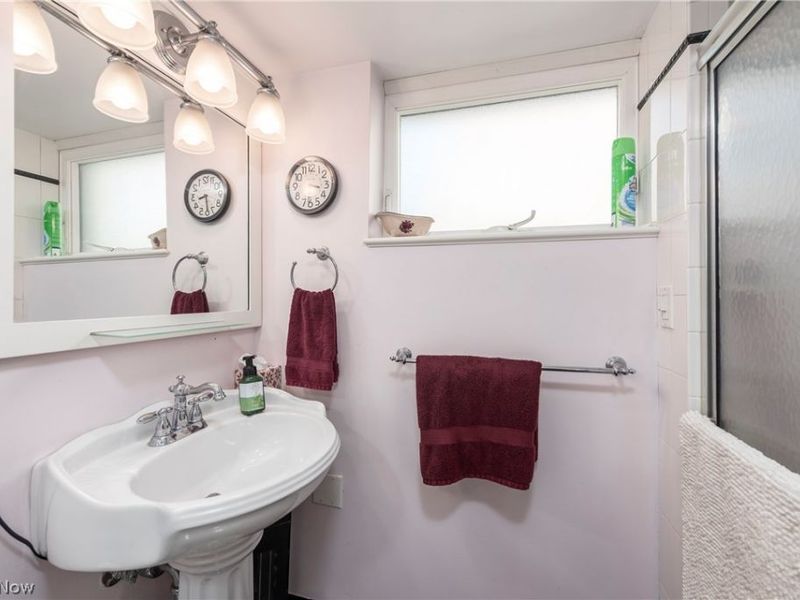 1488 Belle Avenue , Lakewood, OH 44107 Photo 37