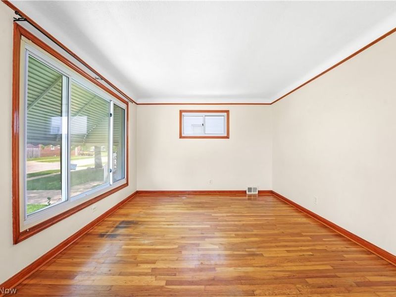6150 Wareham Drive , Parma, OH 44129 Photo 10