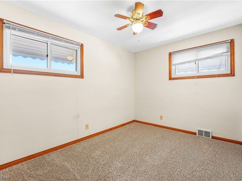 6150 Wareham Drive , Parma, OH 44129 Photo 16