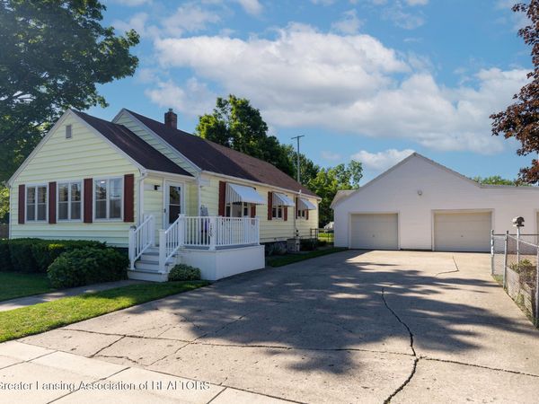 120 E Pearl Street, Potterville, MI 48876